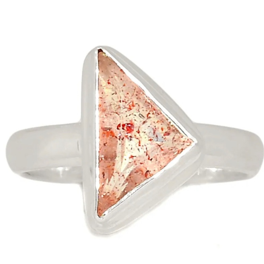 Unique & “lucky” Orire Quartz Ring size 8